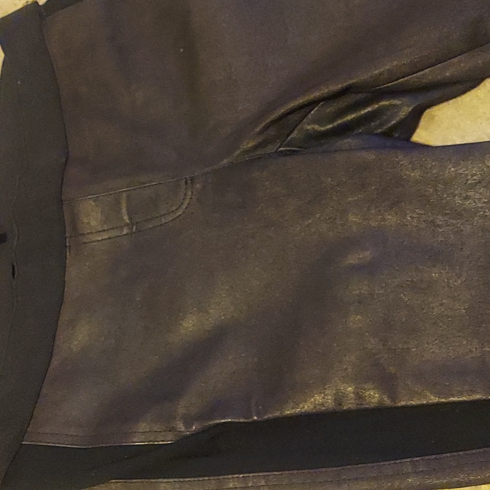 Awesome THEORY leather leggings, sz 10, viscose and elastane sides, GPC!